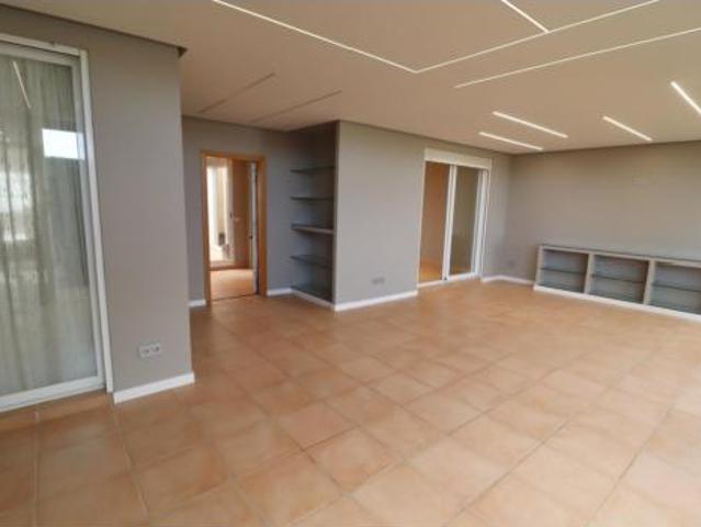 Casa pareada Alquiler València Capital, Massarrojos