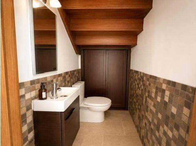 Casa pareada de estilo montañés totalmente restaurada en La Cavada