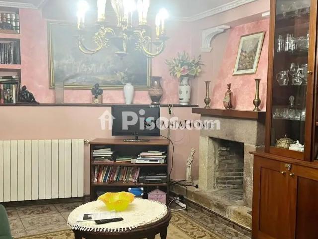 Casa pareada en alquiler en Calle Barrio El Nogalón, Número 10