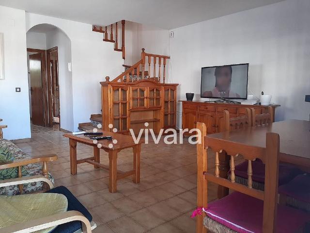 Casa pareada en alquiler en calle De Calafell, Cunit, de 139 m² 4 habitaciones por 1.100