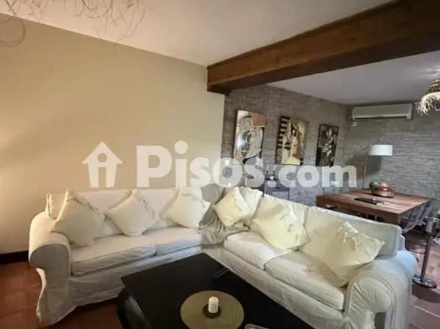Casa pareada en alquiler en Calle de las Violetas, 4