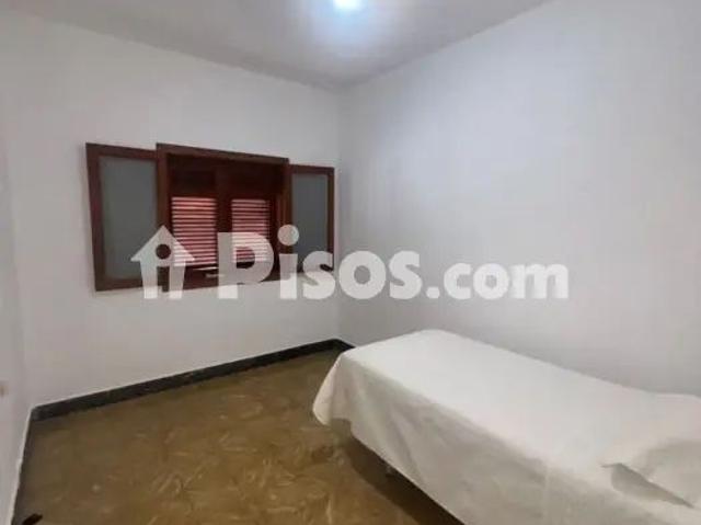 Casa pareada en alquiler en Calle de Pérez Díaz, cerca de Carretera General