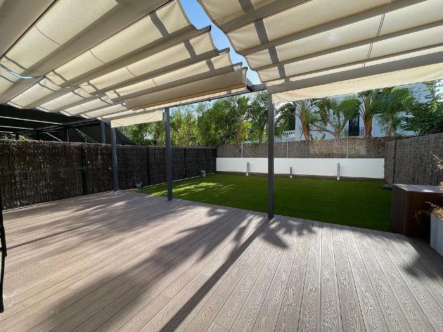 Casa pareada en alquiler en calle Nostra Senyora del Vinyet, Sitges, de 169 m² 4 habitaciones por 4.100