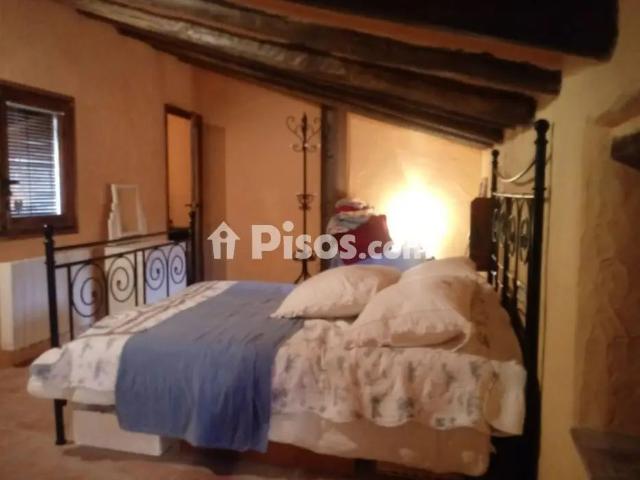 Casa pareada en alquiler en Cervià de Les Garrigues