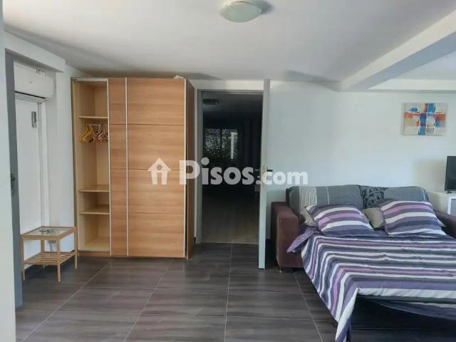 Casa pareada en alquiler en Playa Sector La Bomba