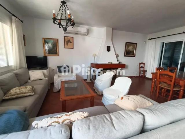 Casa pareada en alquiler en Vistahermosa