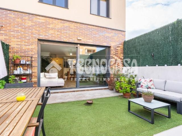 Casa pareada en venta en Colmenar Viejo, Las Vegas El Pozanco Adelfillas. Casa en venta en Colmenar viejo. Casas pareadas Colmenar.