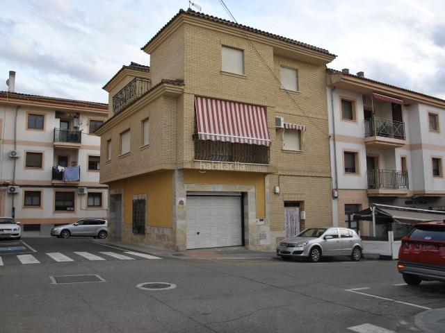 Casa pareada en venta en Coria. Se vende casa en Coria Càceres. Casas pareadas.
