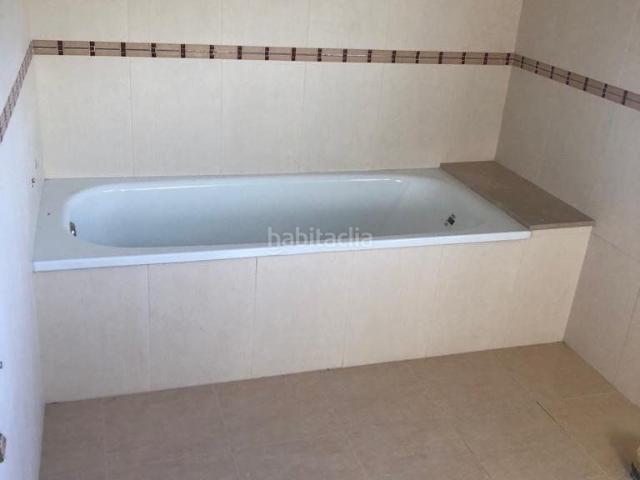 Casa pareada en venta en Cacabelos. Casas pareadas.