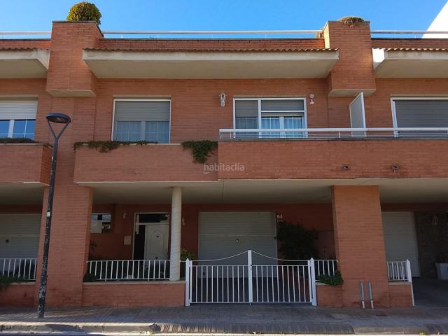 Casa pareada en venta en Calaf. CASA EN VENDA A CALAF. Casas pareadas.