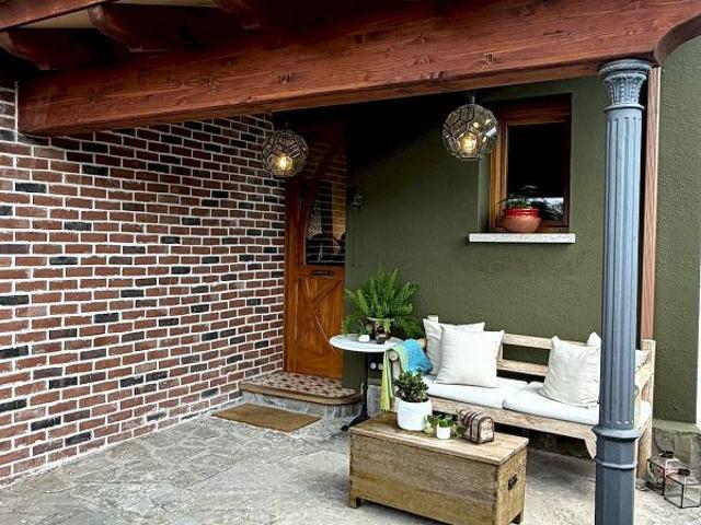 Casa pareada en venta en calle Canigodel, Moià, de 157 m² 3 habitaciones por 425.000