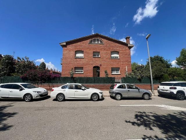 Casa pareada en venta en calle CL Ramon Daga, Granollers, de 203 m² 4 habitaciones por 565.000