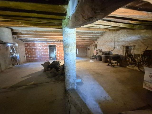 Casa pareada en venta en calle De la Germandat, Olèrdola, de 360 m² 5 habitaciones por 245.000