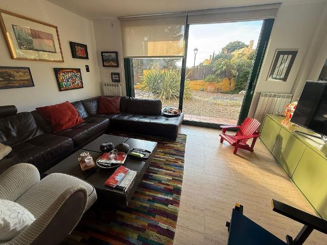 Casa pareada en venta en calle De la Guineu, Tarragona, de 111 m² 3 habitaciones por 420.000