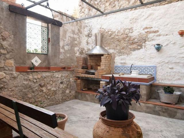 Casa pareada en venta en calle De la Torna, Garcia, de 170 m² 4 habitaciones por 240.000