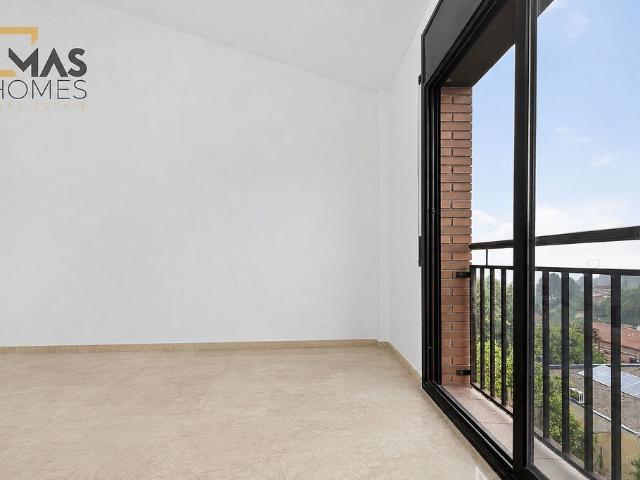 Casa pareada en venta en calle De Sant Jeroni, Terrassa, de 118 m² 3 habitaciones por 297.000