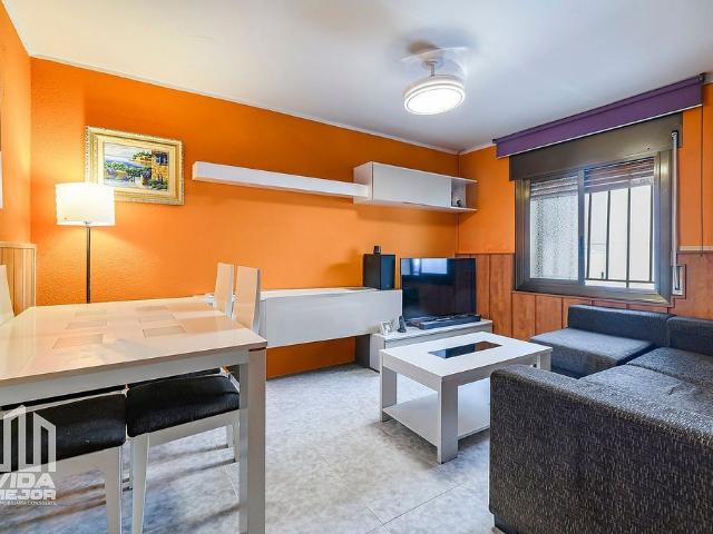 Casa pareada en venta en calle De Sarrià, Gavà, de 58 m² 3 habitaciones por 269.424