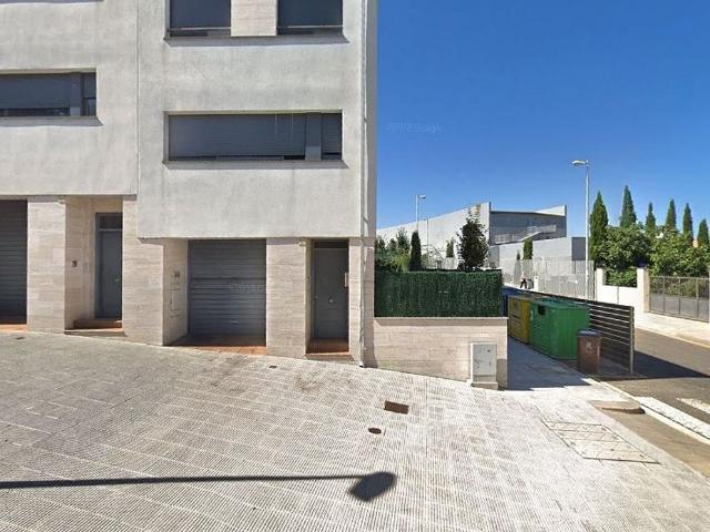 Casa pareada en venta en calle Eusebi Díaz Costa, Bisbal d´Empordà, La, de 198 m² 1 habitación por 180.000