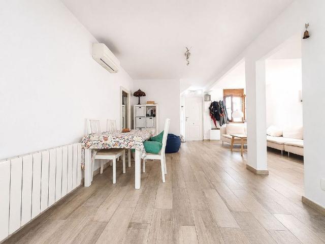 Casa pareada en venta en calle Industria Lletra, Barcelona, de 95 m² 3 habitaciones por 550.000