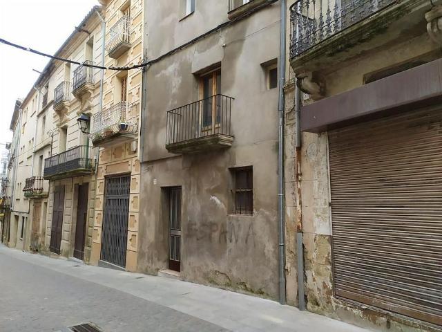 Casa pareada en venta en calle Major, Santa Coloma de Queralt, de 219 m² 2 habitaciones por 50.000