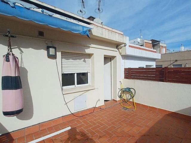 Casa pareada en venta en calle Mas, Hospitalet de Llobregat, L´, de 116 m² 3 habitaciones por 395.000