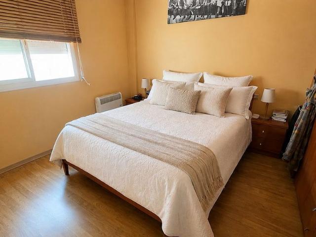 Casa pareada en venta en calle Sol, Montornès del Vallès, de 105 m² 3 habitaciones por 319.000