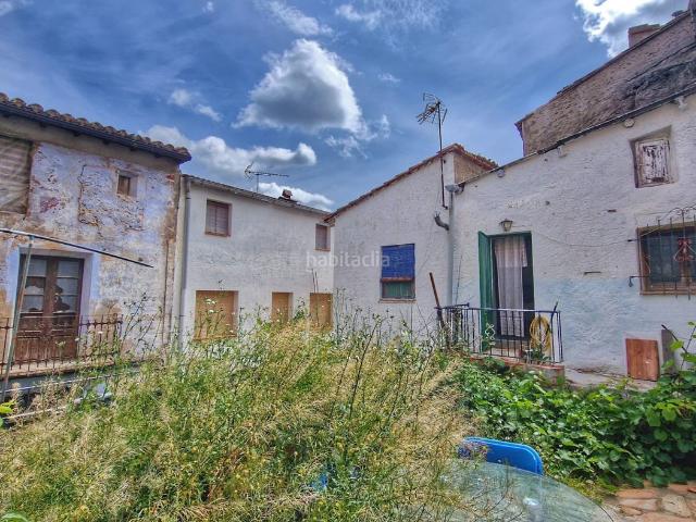 Casa pareada en venta en Camporrélls. BONITA CASA CON MUCHAS POSIBILIDADES. Casas pareadas.
