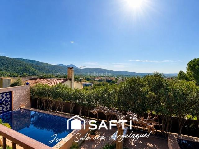 Casa pareada en venta en Cantallops. Casas pareadas.