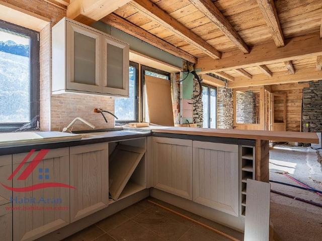 Casa pareada en venta en carretera Begosag Benos, Bòrdes, es, de 230 m² 4 habitaciones por 399.000