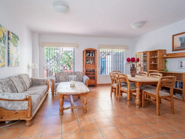 Casa pareada en venta en Cártama, Estación de Cártama. Chalet Pareado en venta en Estacion de Cartama. Casas pareadas.