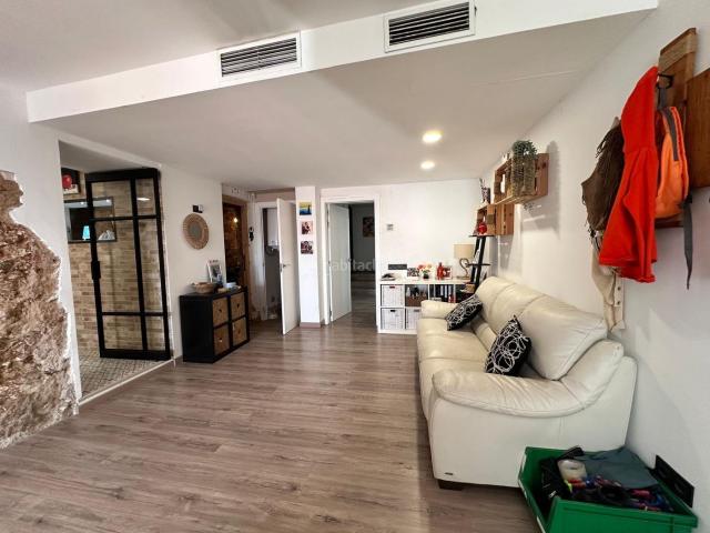 Casa pareada en venta en Castellar del Vallès, El Racó Sant Feliu del Racó. CASA EN SANFELIU DEL RACO. Casas pareadas Castellar del.