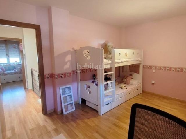 Casa pareada en venta en Ciudad Real, Larache. Casa Chalet pareado en venta en Calle Torralba de Calatrava s n, Larache, Ciudad Real. Casas pareadas Ciudad.