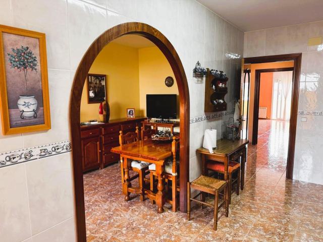 Casa pareada en venta en Cubelles, Santa Maria l´Eixample Sud Sumella. Centro, cerca de todos los servicios. Casas pareadas.
