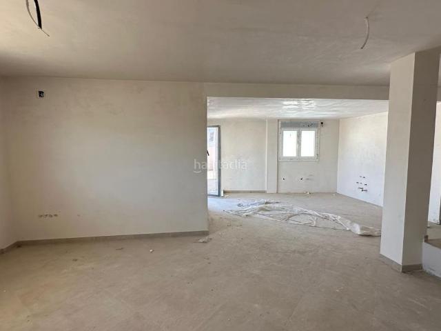 Casa pareada en venta en Cúllar Vega. Tu nuevo estilo de vida Diseño, amplitud y el privilegio de elegir tus propios acabados. Casas pareadas Cúllar.