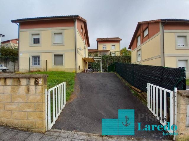Casa pareada en venta en Ampuero. Estupenda vivienda adosada en Ampuero!. Casas pareadas.