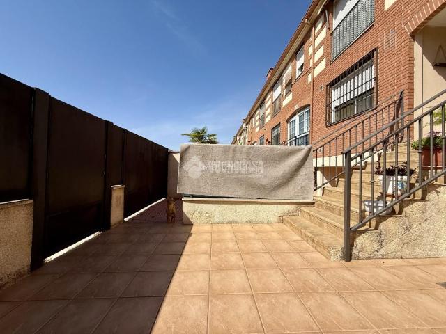 Casa pareada en venta en Alovera. Casa en venta en Alovera. Casas pareadas.