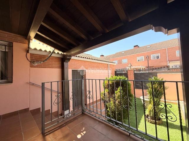 Casa pareada en venta en Alovera. Casa en venta en Alovera. Casas pareadas.