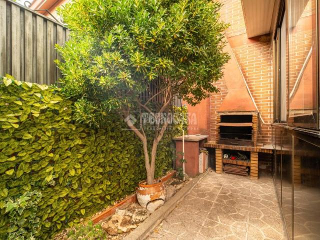 Casa pareada en venta en Arganda del Rey, La Poveda. Casa en venta en Arganda del rey. Casas pareadas Arganda del.