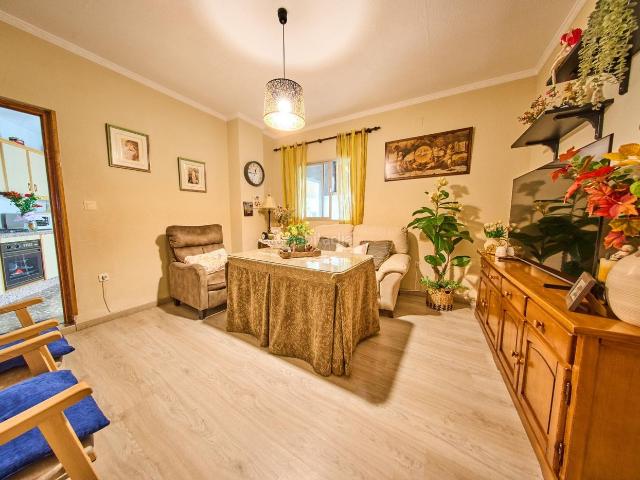 Casa pareada en venta en Armilla, Poniente. OPORTUNIDAD ÚNICA EN ARMILLA!. Casas pareadas.