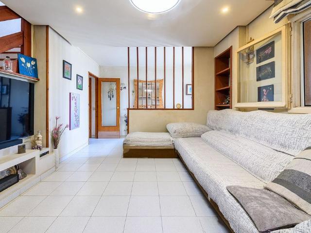 Casa pareada en venta en avenida Corts Catalanes, Pallaresos, Els, de 144 m² 3 habitaciones por 320.000