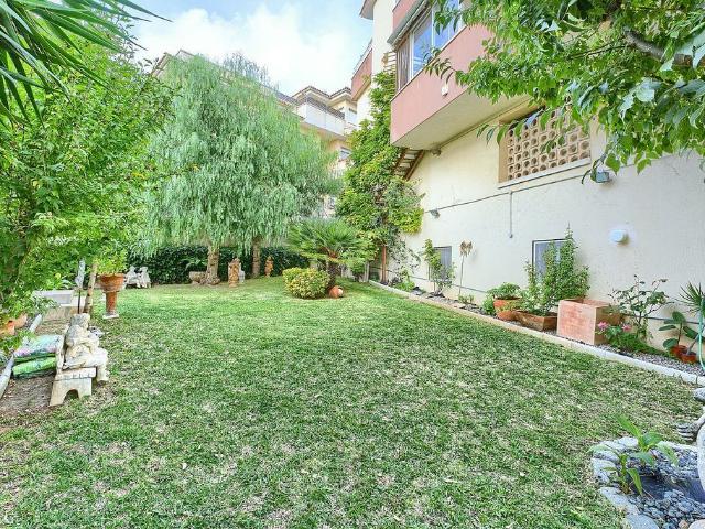 Casa pareada en venta en avenida Patagònia, Calafell, de 101 m² 5 habitaciones por 285.000