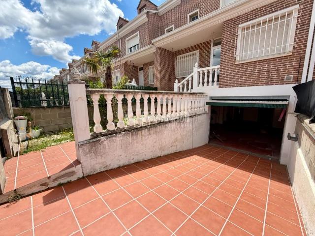 Casa pareada en venta en Azuqueca de Henares, Vallehermoso. Casa en venta en Azuqueca de henares. Casas pareadas Azuqueca de.