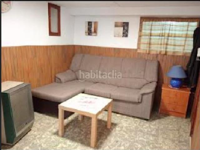Casa pareada en venta en Bocairent. !CDATAViivienda de 4 plantas a reformar en Bocairent. Casas pareadas.