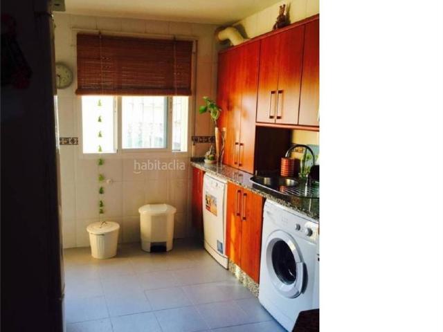 Casa pareada en venta en Badajoz, San Roque Ronda Norte. Adosado en venta. Casas pareadas.