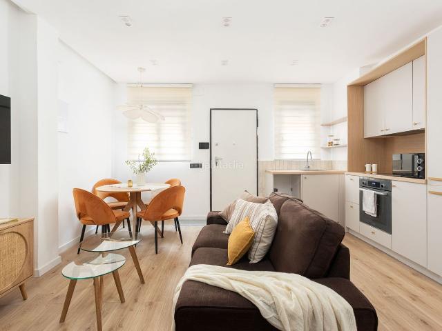 Casa pareada en venta en Badalona, Lloreda. Casas pareadas.