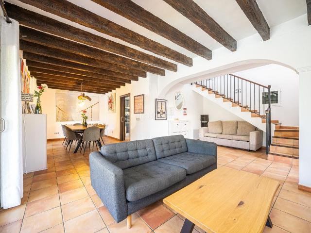 Casa pareada en venta en Baleares Llucmajor, Badia Blava Badia Gran Tolleric. Chalet pareado en Bahia Grande con piscina. Casas pareadas.