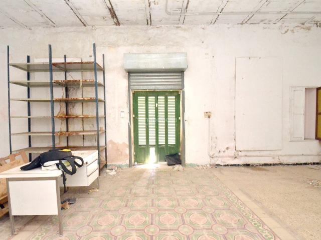 Casa pareada en venta en Baleares Palma de Mallorca, Pere Garau. Interesante oportunidad de inversión en Pere Garau, Palma. Casas pareadas Palma de.