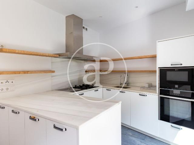 Casa pareada en venta en Barcelona, Sarrià. Casa en venta en Sarrià. Casas pareadas.