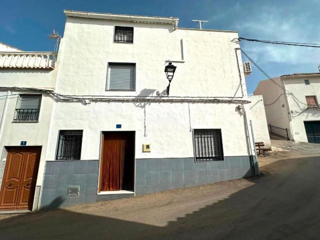 Casa pareada en venta en Bedmar y Garcíez. Casa en venta en Bedmar y garcíez. Casas pareadas Bedmar y.