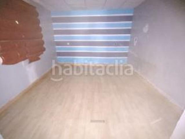 Casa pareada en venta en Benavente. Solvia Inmobiliaria Chalet adosado Benavente. Casas pareadas.